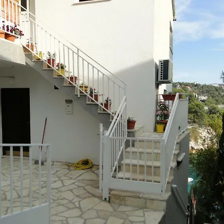 Josipa Apartment *