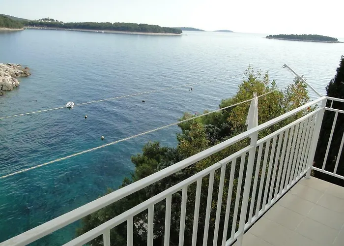 Apartment Josipa Primošten